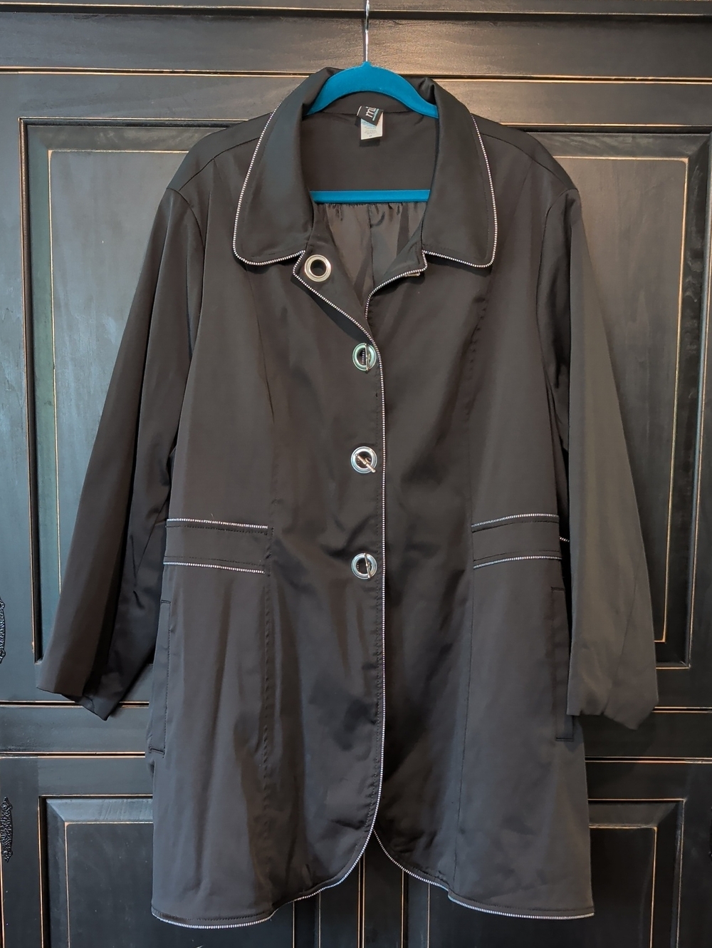 Women's Black Longline Jacket with Contrast Stitching - Lightweight